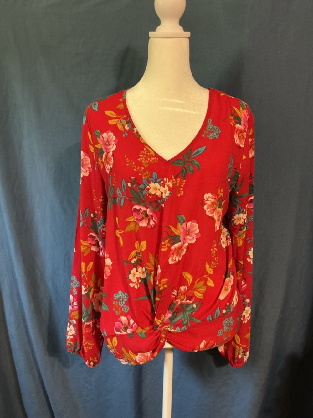LOFT Red Floral V-Neck Long Sleeve Twist-Front Top